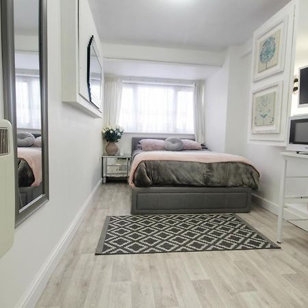 Winstree Road Bed and Breakfast Lexden Εξωτερικό φωτογραφία